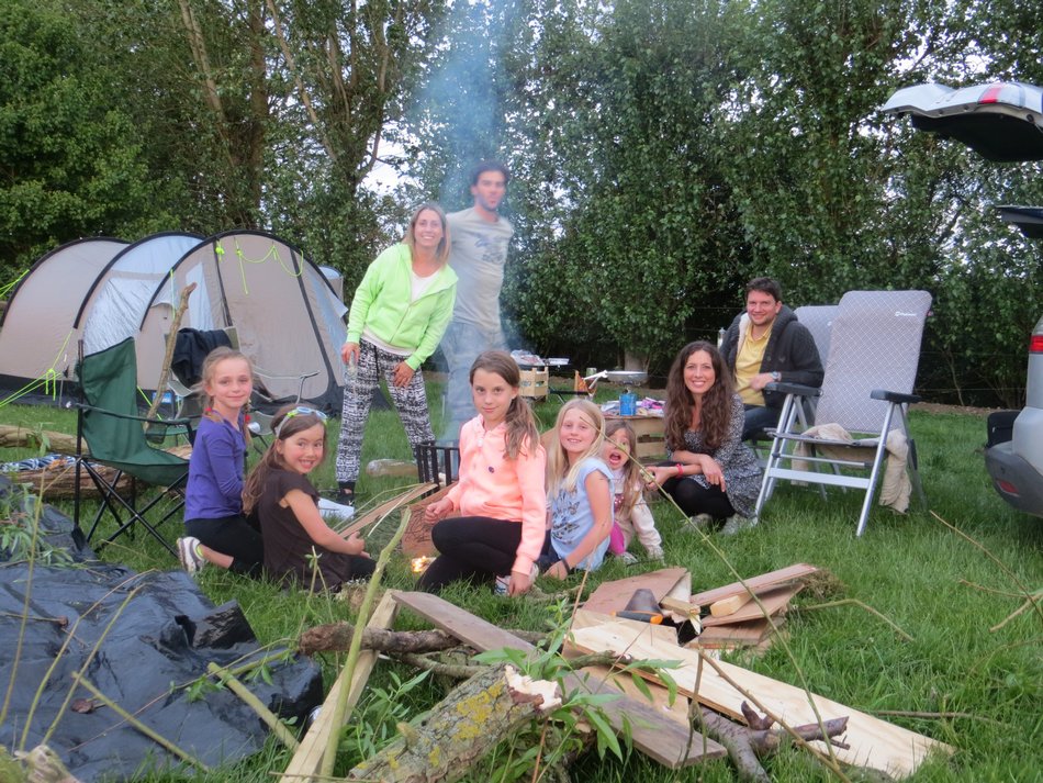 family_2015-05-16 20-41-45_camping
